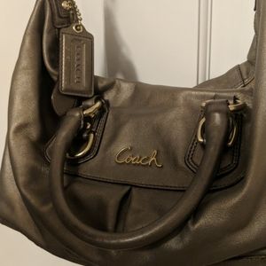 Coach leather shoulder bag